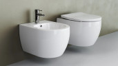 Комплект унитаза Ceramicanova Play CN3001 с инсталляцией Berges Atom 410 040340 с сиденьем Микролифт и Черной матовой клавишей смыва