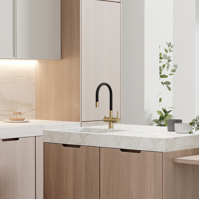 Смеситель для кухни Sancos Lucia SC4004BG Золото брашированное Черный